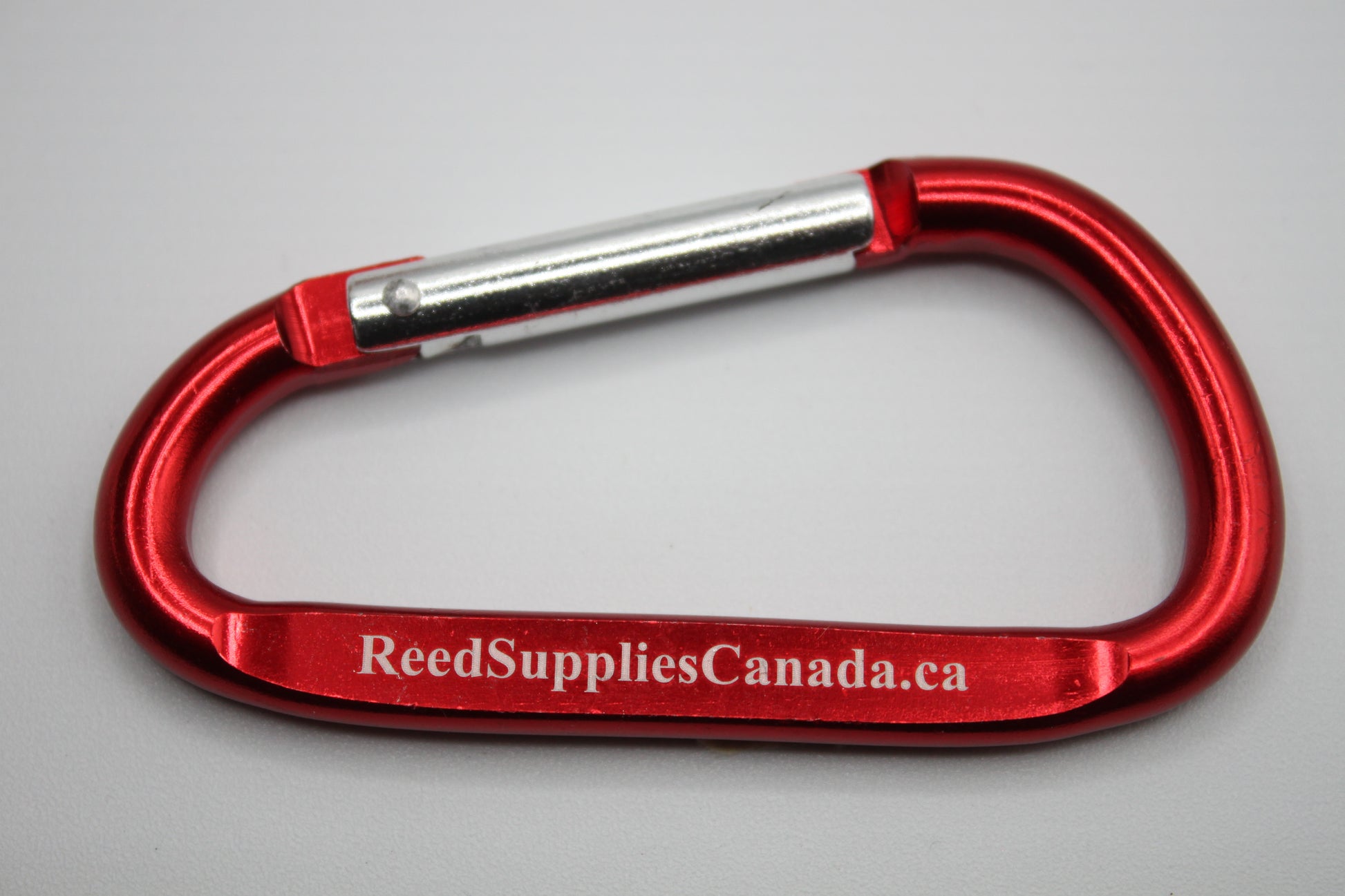 Carabiner Alibaba, Amazon